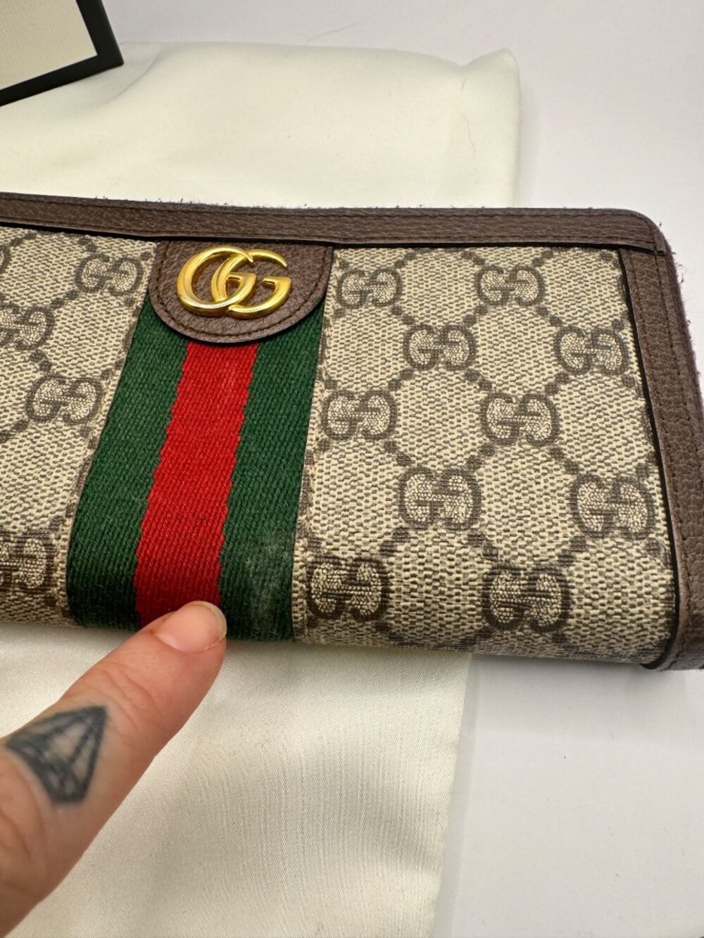 Authentic Gucci Ophelia Wallet Zip Around Web Stripe W Box and Dust Bag - Picture 6 of 15